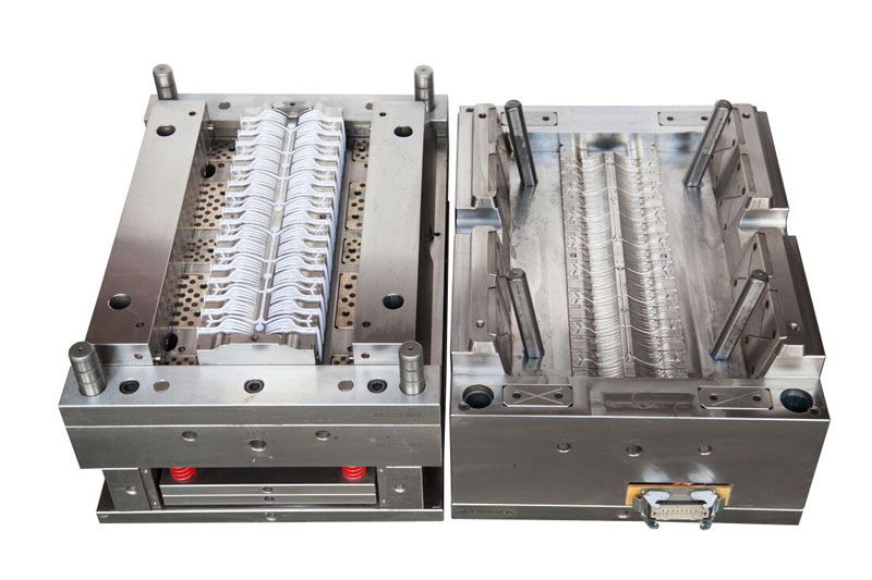 Plastic fork Mould